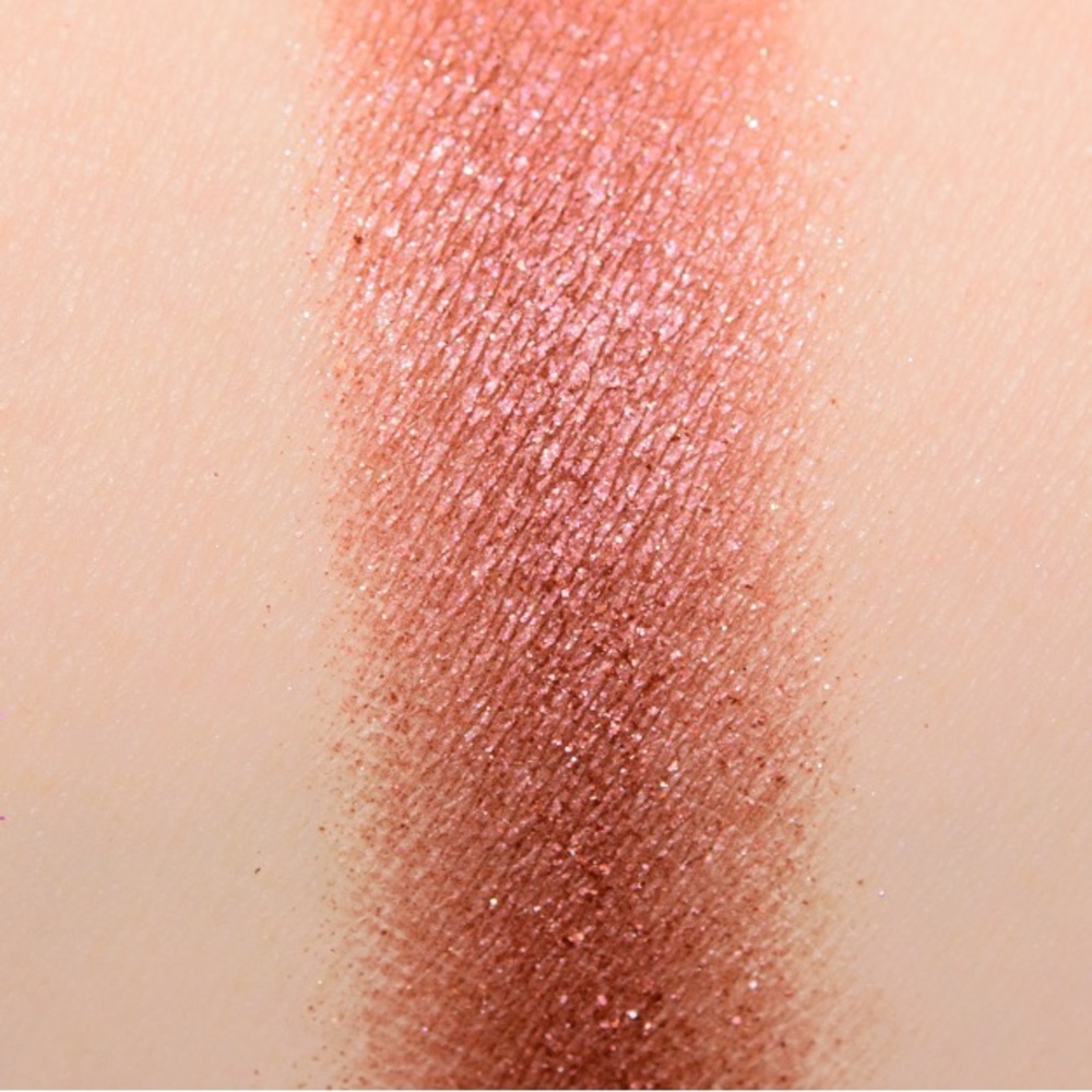 Colourpop Pressed Powder Shadow - Picture 3 of 3